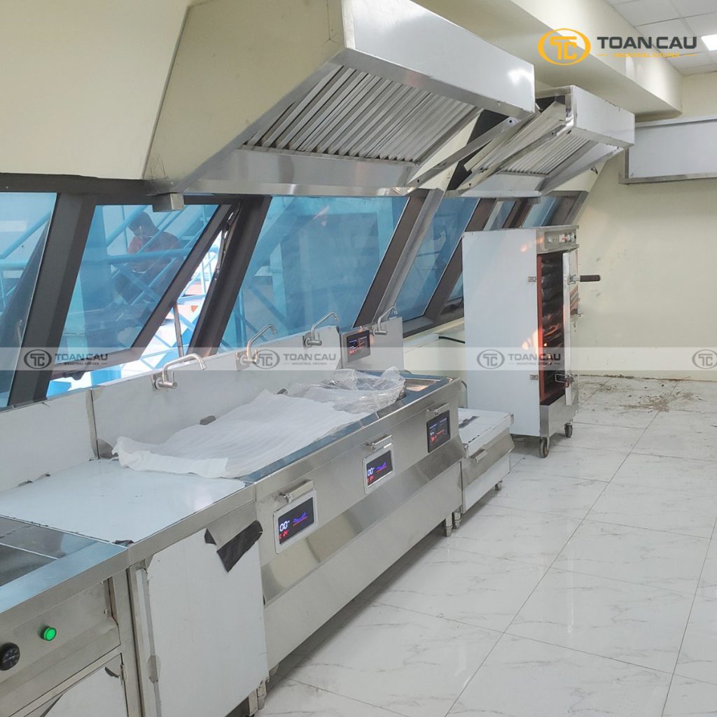 Thi cong bep an tap the nha may nuoc sach ha noi