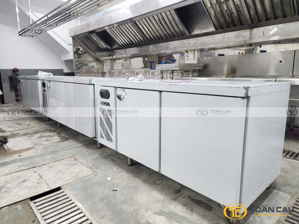 Thi cong bep an tap the nha may nuoc sach ha noi 5