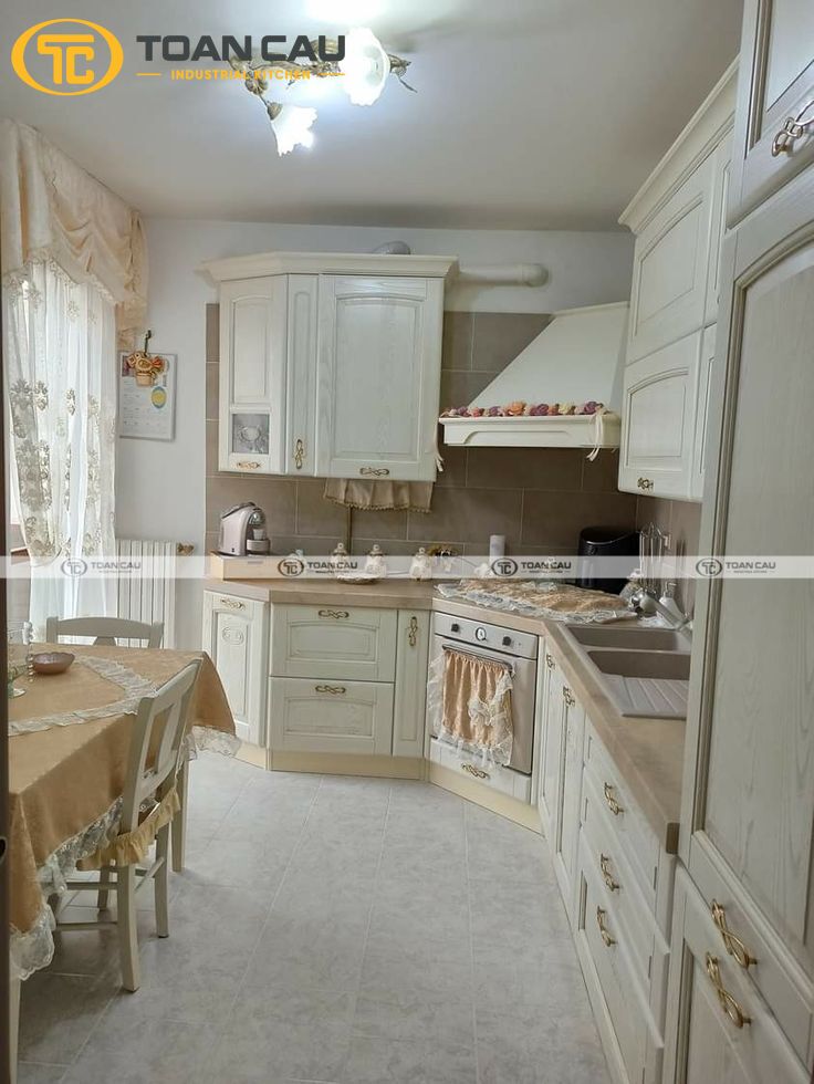 mau ke bep xay gach 33