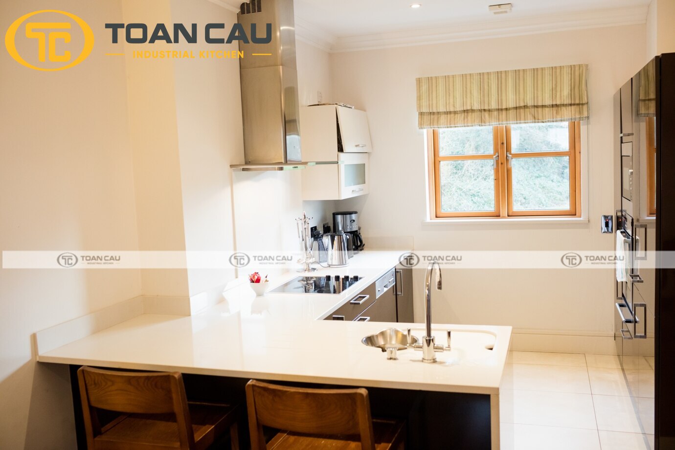 mau nha bep hien dai 33