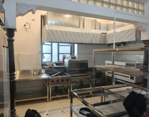 Quá trình Lắp đặt khu bếp chính cho Teazen Tea House