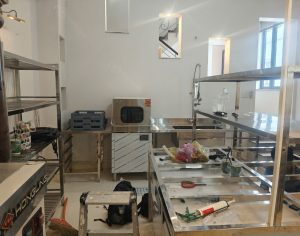 Lắp đặt khu ra đồ soạn chia