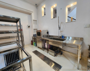 Toàn cảnh khu rửa bát Teazen tea