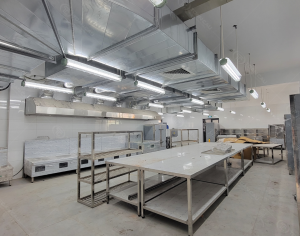 Hoàn thiện cơ bản dự án thiết kế lắp đặt thiết bị cho bếp ăn bán trú trường mầm non Lâm Tiên