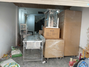 thiet bi bep van chuyen den nha hang waji