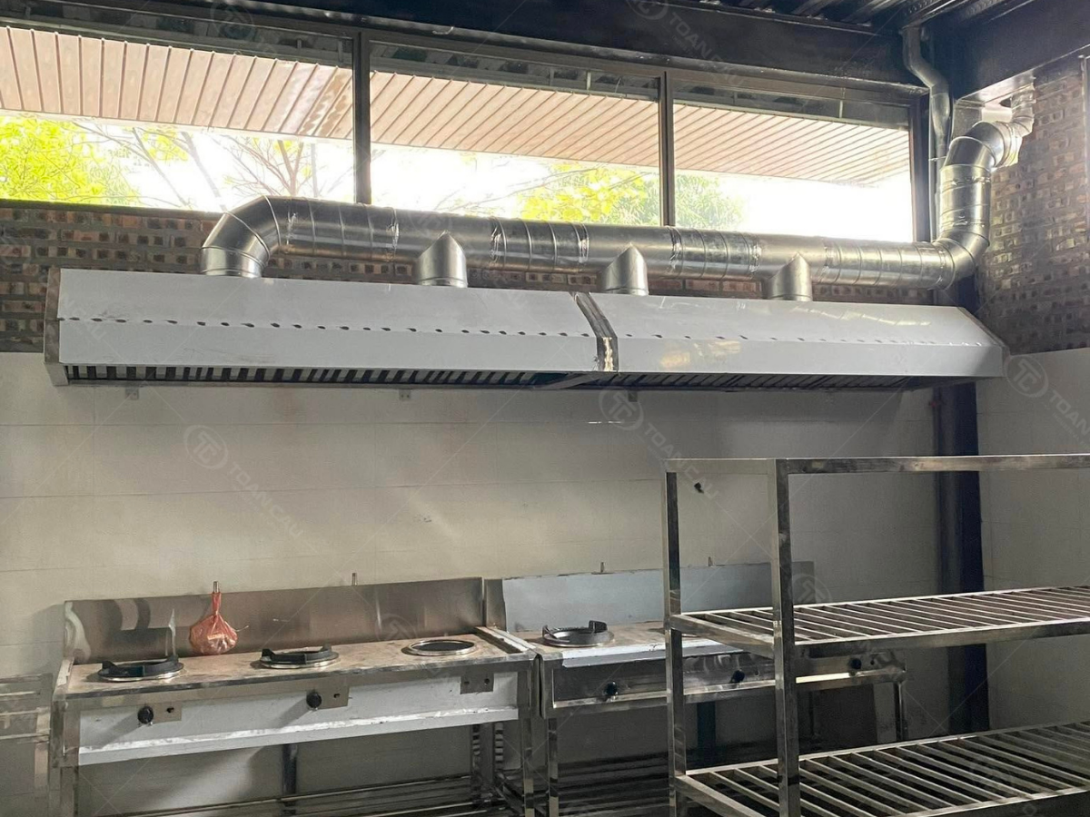 Chọn đơn vị thi công hút mùi công nghiệp