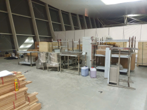Thiết bị được tập kết tại công trình bếp nhà hàng Phù Đổng sân bay Nội Bài