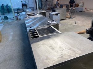 Quầy bar inox được lắp đặt tại công trình bar Cà Kể Specialty Coffee